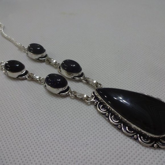 Gorgeous "BLACK BOTSWANA AGATE & BLUE SUNSTONE Handmade Sterling Pendant Neck. - Picture 2 of 3